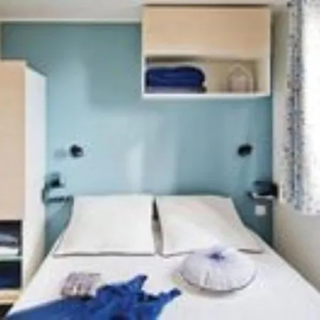 Mobil-home Avec Terrasse A - Api-1-52-984 Roquebrune-sur-Argens