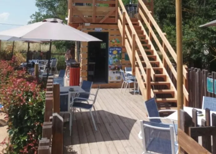 Campingplatz Mobil-home Avec Terrasse A - Api-1-52-984 *